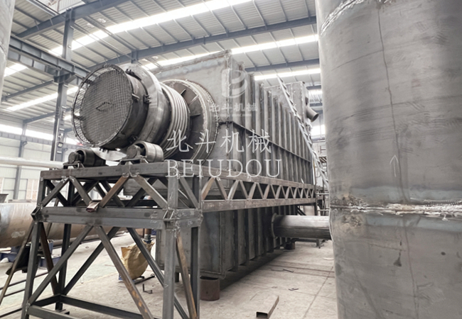 杏壳骚片AV蜜桃精品一区