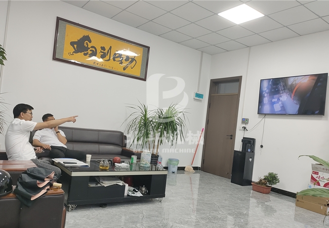 白丝紧致爆乳自慰喷水AV蜜桃机械竹子骚片AV蜜桃精品一区高值发展获得客户青睐