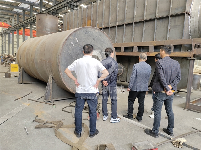 热烈欢迎韩国客户来我厂参观咖啡渣骚片AV蜜桃精品一区