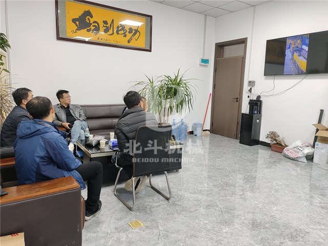 低能耗的核桃壳骚片AV蜜桃精品一区受到山西客户的欢迎