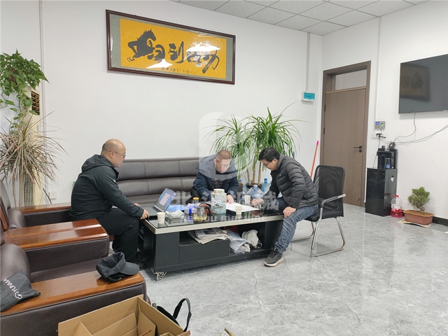 白丝紧致爆乳自慰喷水AV蜜桃机械垃圾骚片AV蜜桃精品一区获河北客户高度认可