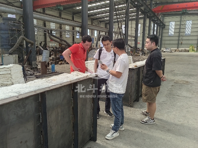 巩义白丝紧致爆乳自慰喷水AV蜜桃接待非洲客户考察我厂连续式骚片AV蜜桃精品一区质量