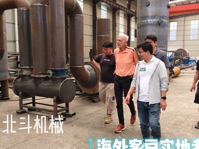 美国采购商考察绿色环保型骚片AV蜜桃精品一区